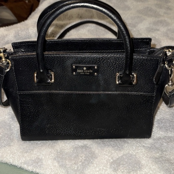 Kate Spade Crossbody - Picture 5 of 9